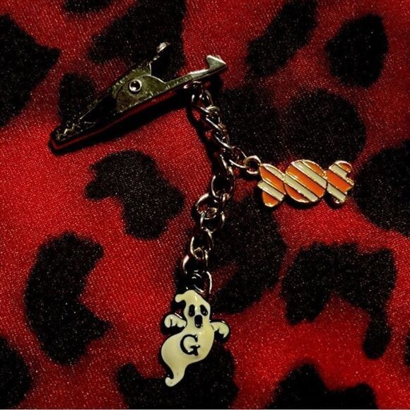 “MYSTERY GOODIE BAG” HALLOWEEN TRINKETS - Picture 7 of 16